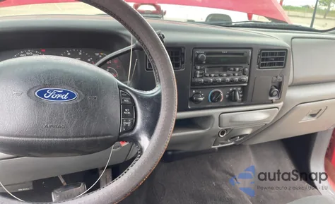 2003 Ford F250 Super Duty z USA, uszkodzony, nr VIN 1FTNW20P43ED04324